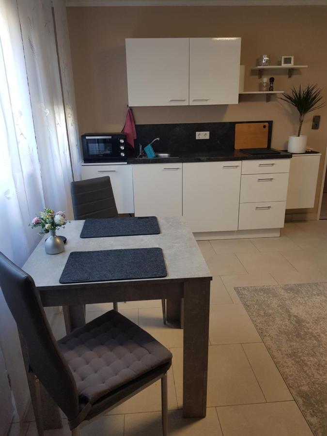 Apartment Curly Scheyern Zewnętrze zdjęcie